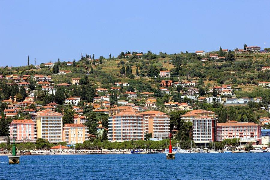 File:Portorož (Slovenia) from Crveni Vrh, Općina Umag, Croatia - panoramio (10).jpg