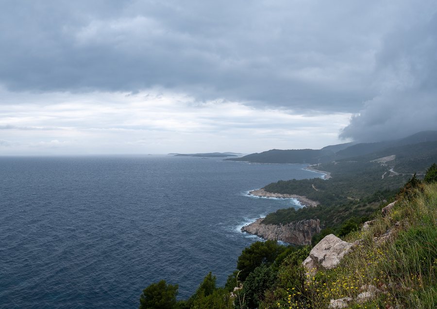File:Hvar southern coastline, with the Paklinski islets in the background, Zarace, Croatia (PPL3-Altered) julesvernex2.jpg