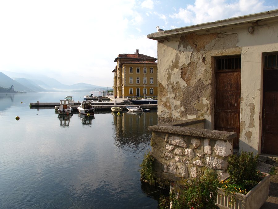 File:Bakar Croatia 2010 0726 01.JPG