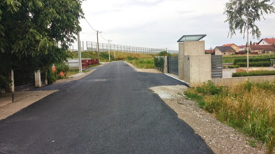 File:Hrašće Turopoljsko - panoramio.jpg