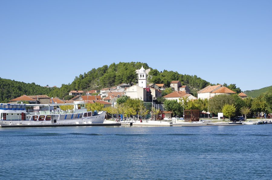 File:Skradin BW 2024-09-30 13-53-26.jpg