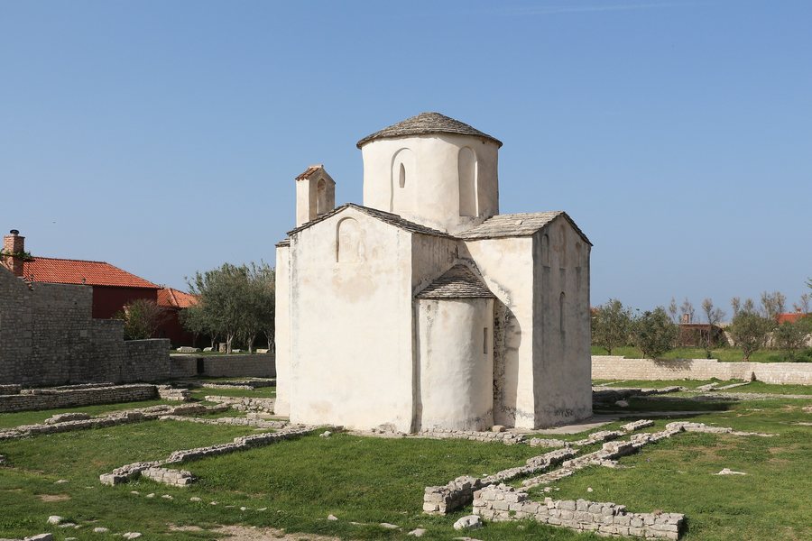 File:Church of St. Cross in Nin 03.jpg