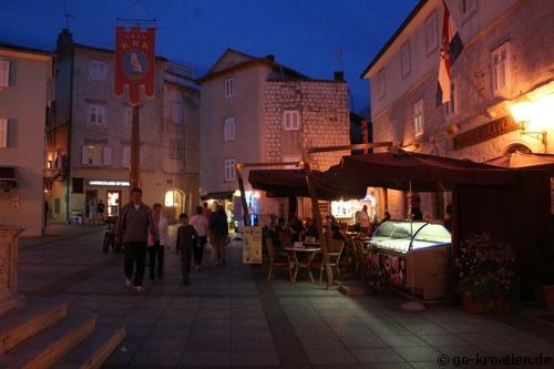 Altstadt Krik bei Nacht